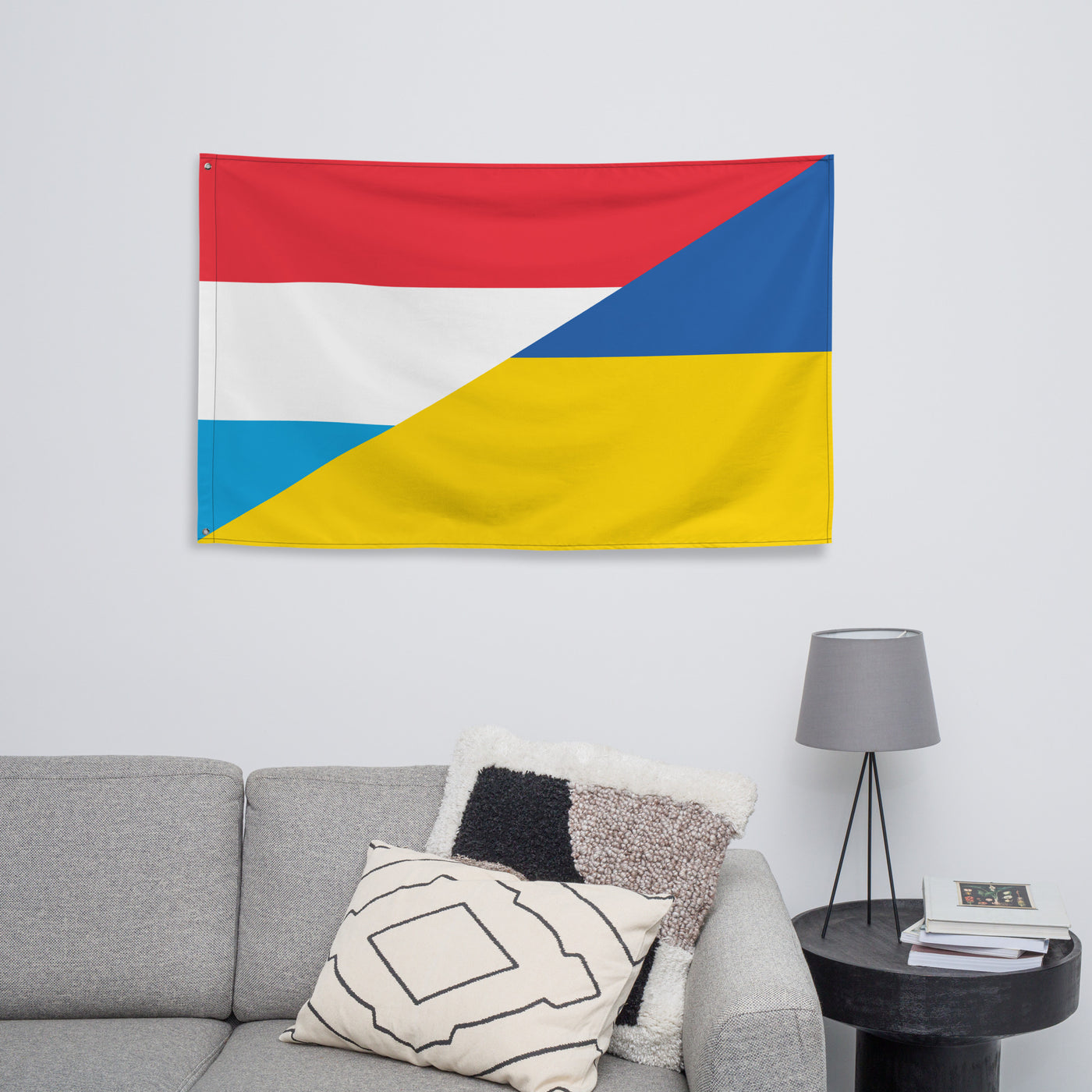 Luxemburg-Ukrainian Flag